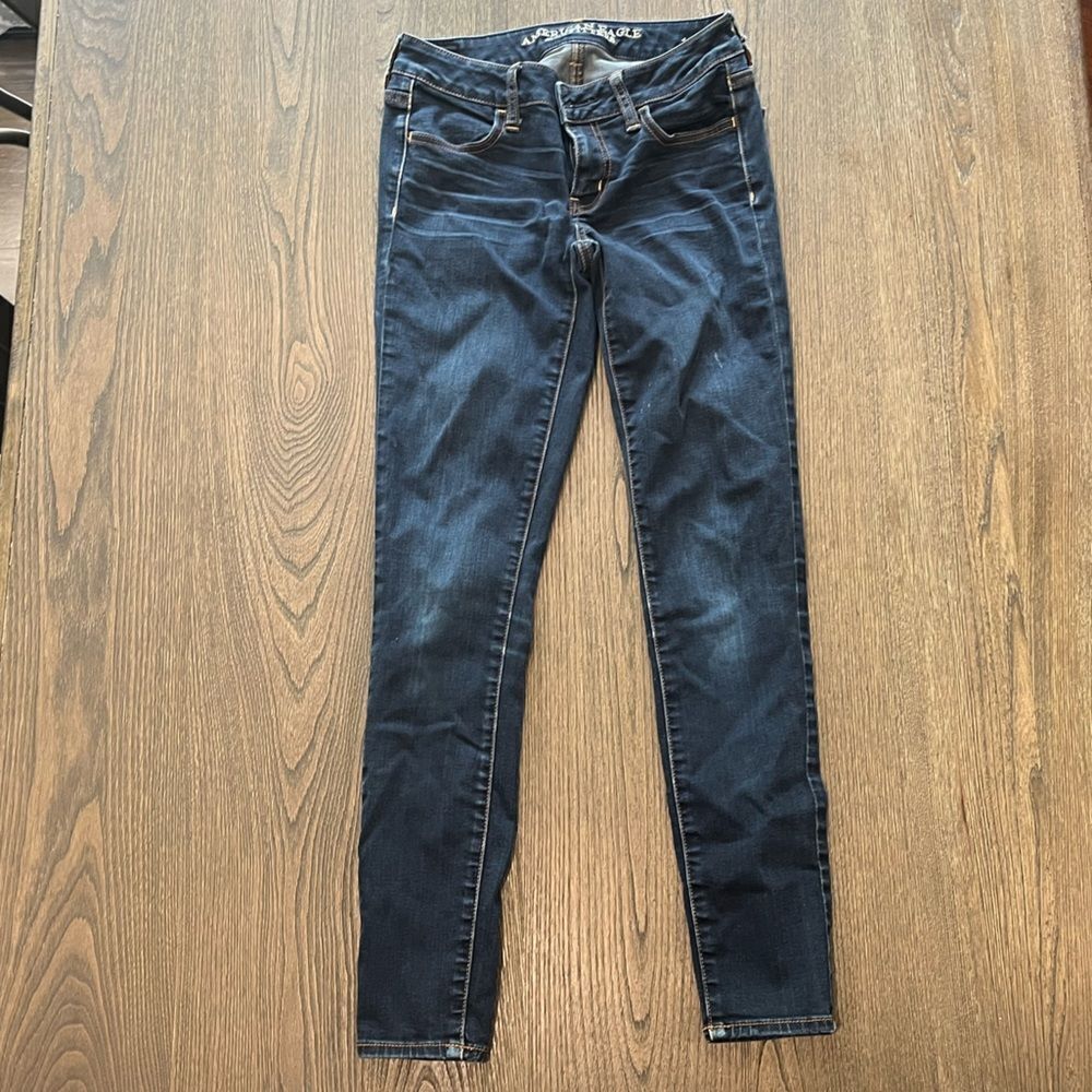 American Eagle Denim Super Stretch Denim Jeans Dark Wash Size 2 Short